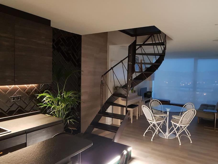 شقة Terraza Y Piscina Con Vistas Espectaculares Al Mar Parking Cubierto سان بيفينتي ديلا باركيرا المظهر الخارجي الصورة